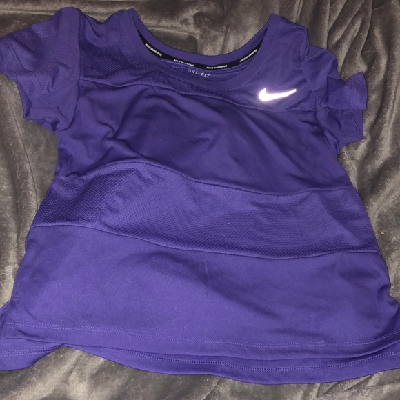Nike dri-fit shirt - Picture 3 of 3